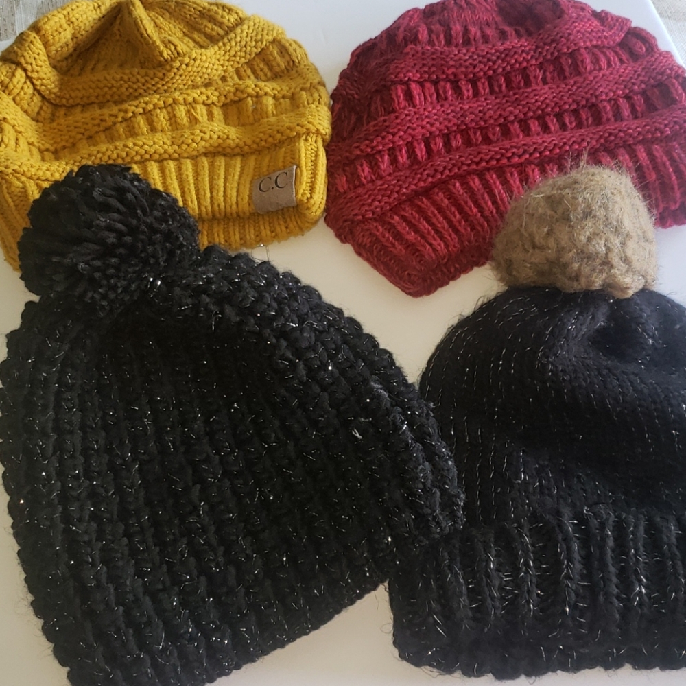 4 PK Beanie Bundle 🧤🧣